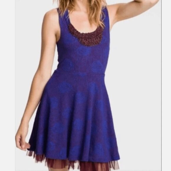 Free People Dresses & Skirts - Free People Midi Cocktail Dress Size M
